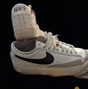 Ladies Nike shoes size 8